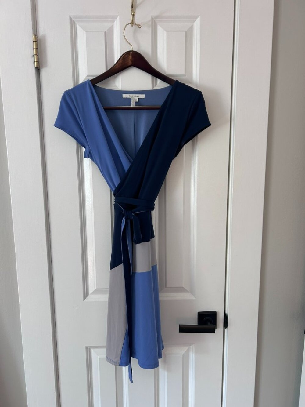Max & Cleo Colorblock Periwinkle Navy Gray Faux Wrap Jersey Dress Size S